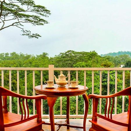 Bee View Home Stay Kandy Buitenkant foto