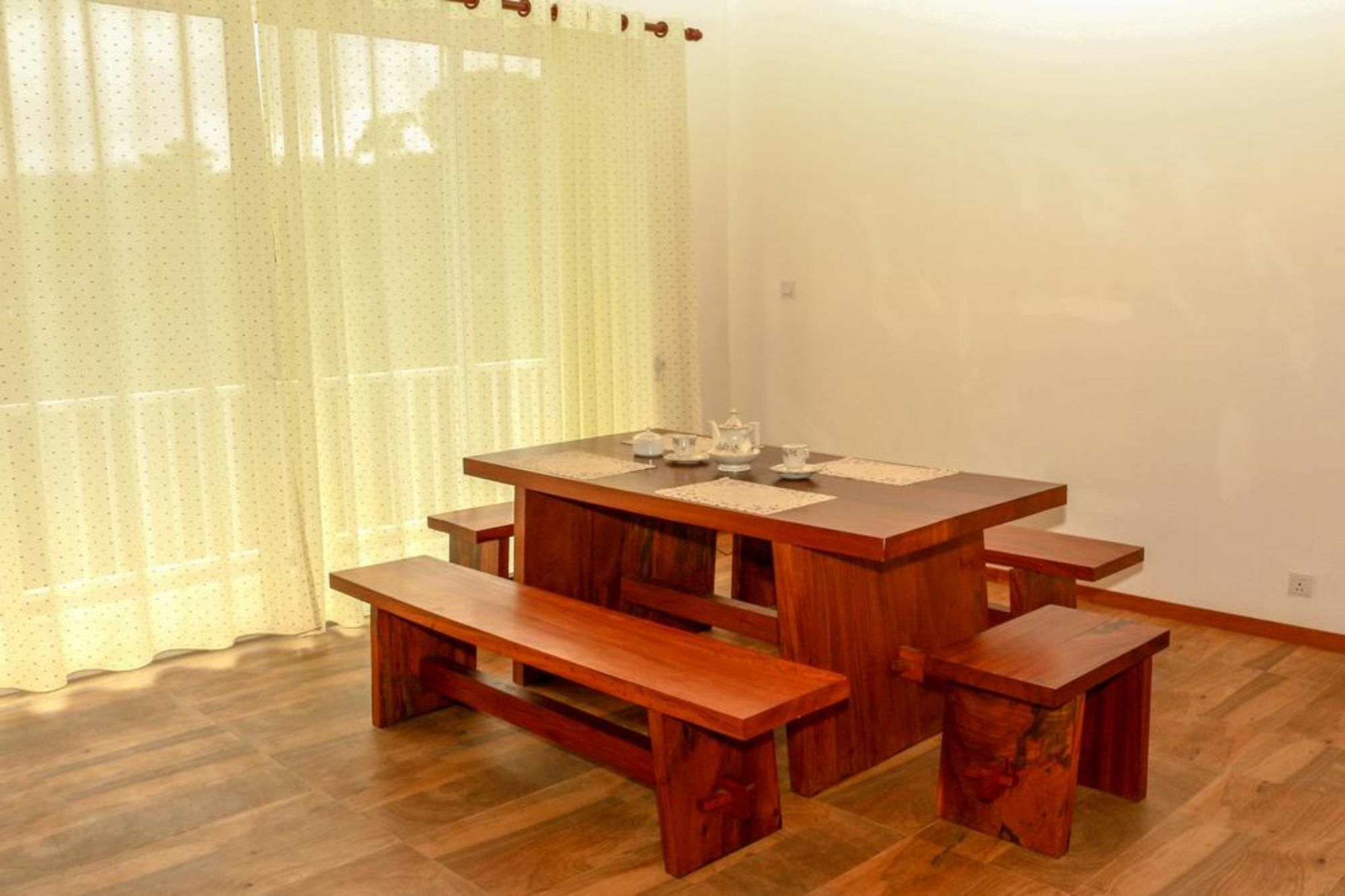 Bee View Home Stay Kandy Buitenkant foto